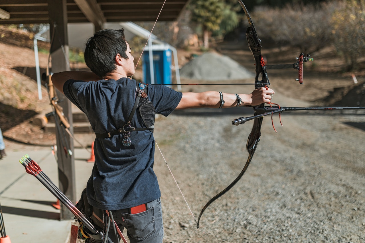 Are longbows good for beginners? 5 things to consider