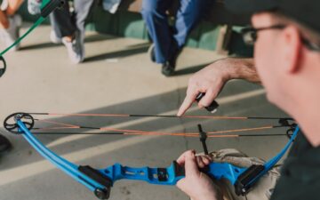 Does a compound bow need a string stop?