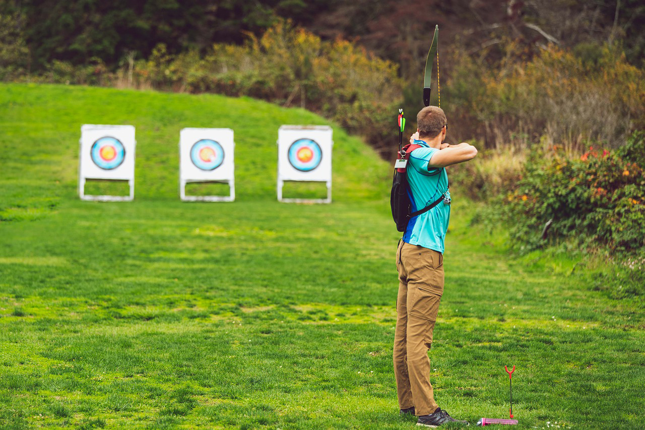 Can you shoot a bow in your backyard in Edmonton?