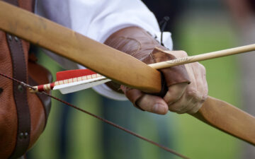 How long can a recurve bow be strung?