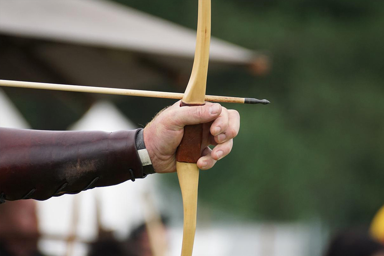 Can you overdraw a recurve bow?