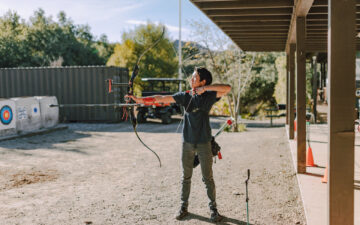 Can you shoot carbon arrows from a longbow?
