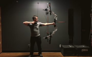 Which Factors Influence the Compound Bow Draw Length?